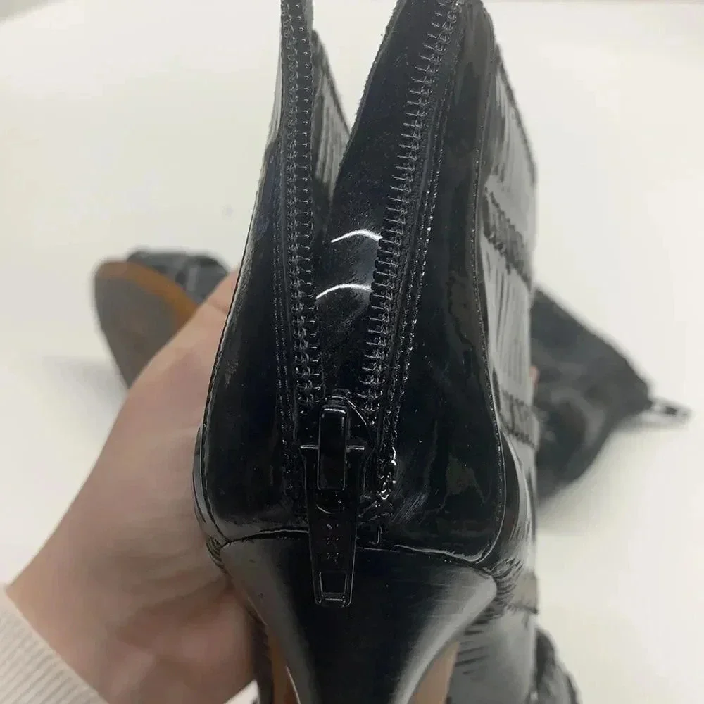 Givenchy High Heel Shoes Patent Leather Textured Open Toe Black Size EU 35 US 5